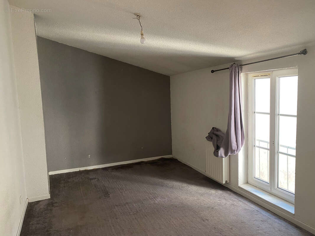 Appartement à ROMANS-SUR-ISERE