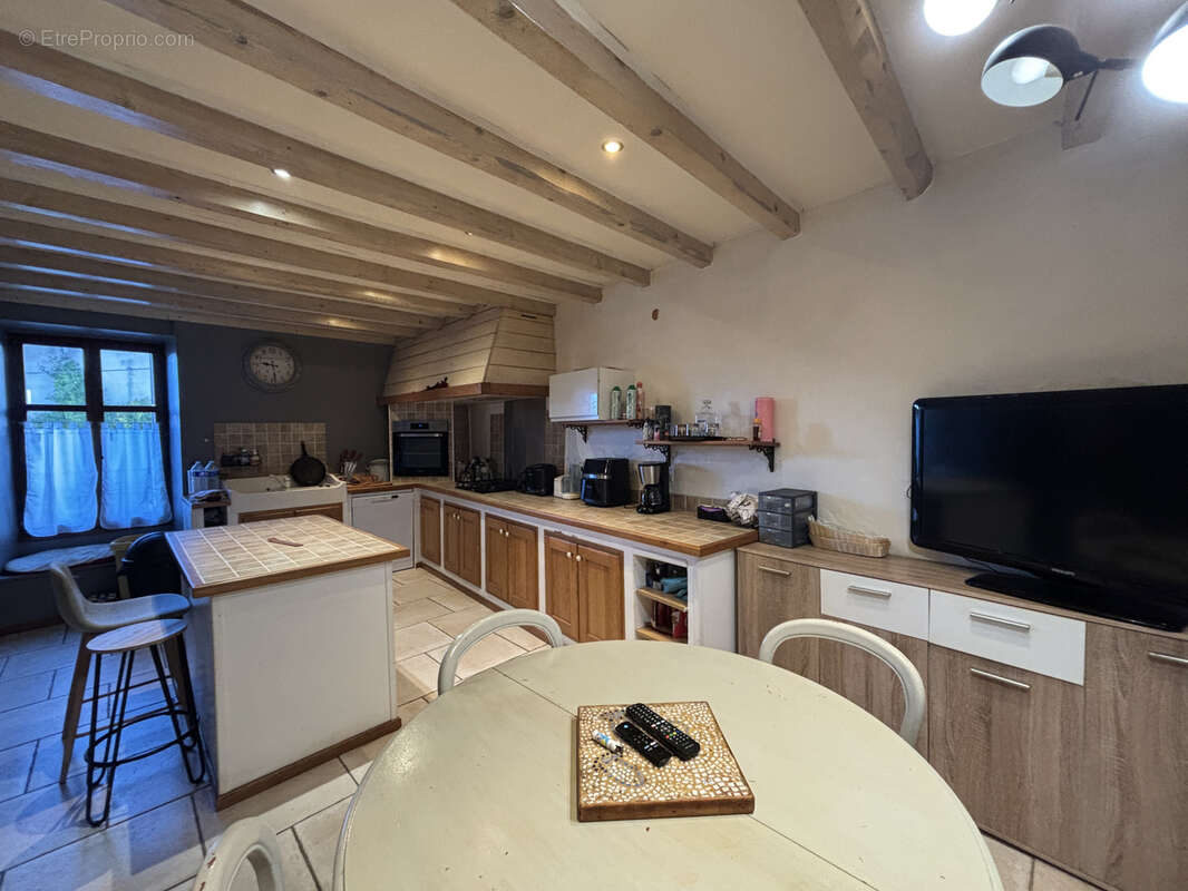 Maison à CORBONOD