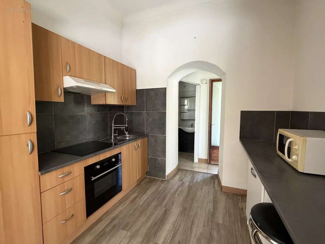 LA COURBAISSE Appartement 2 pièces avec terrasse, vue dégagée sur les montagnes et deux caves - photo 5