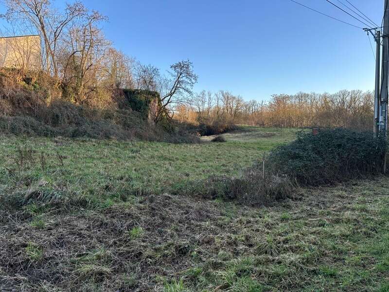 Terrain à MAYENNE