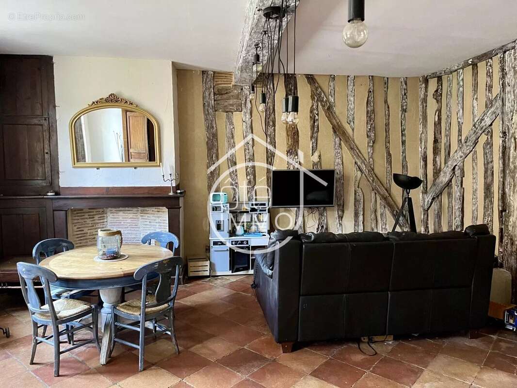 Maison à SAINT-PIERRE-D&#039;EYRAUD