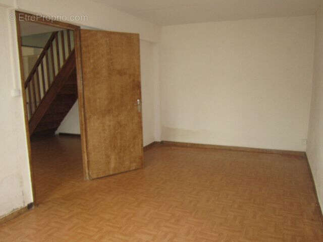 Maison 100 m² à Vierzon  - photo 2