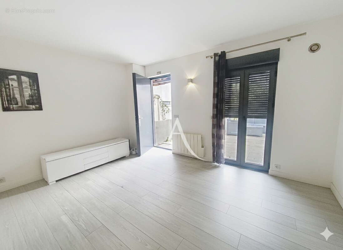 Appartement à ROMAINVILLE