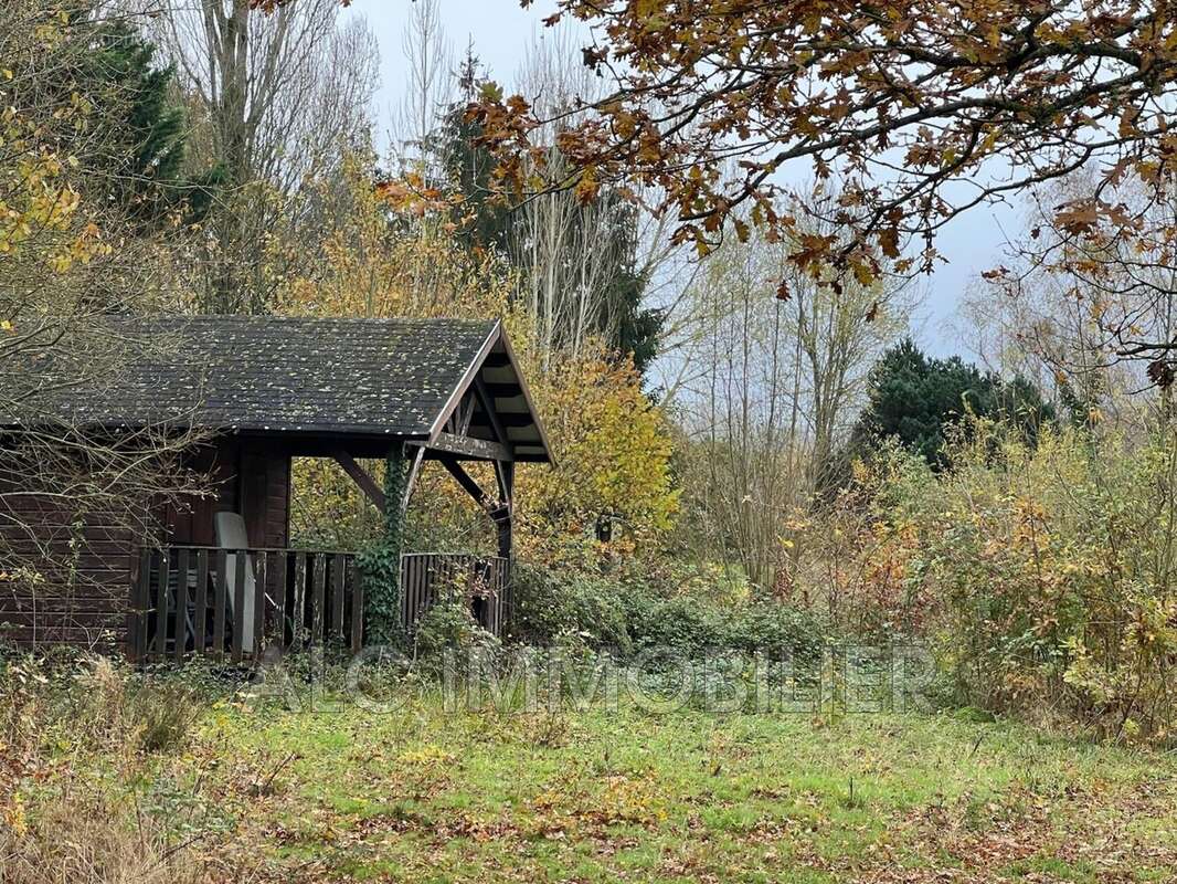 Terrain à CHAMPFLEUR