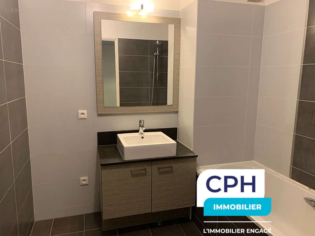 Appartement à SURESNES