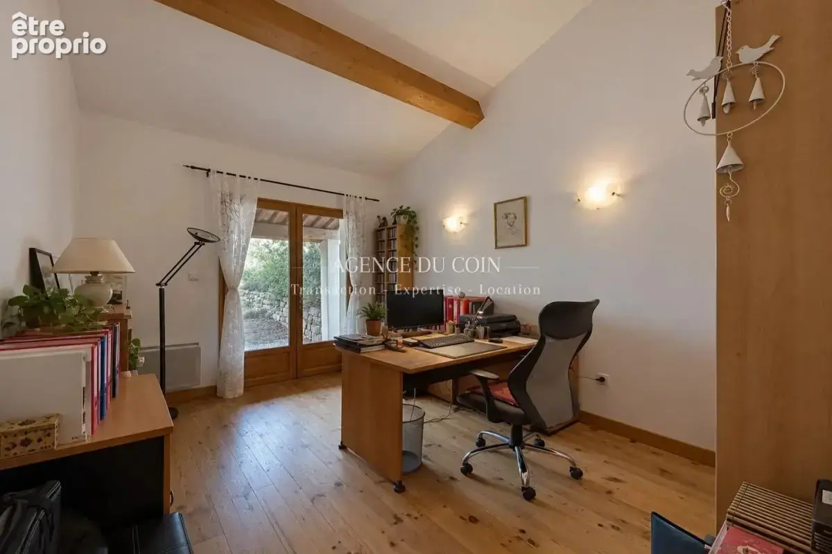 En exclusivité – laetitia vous propose un ensemble immobilie - photo 8