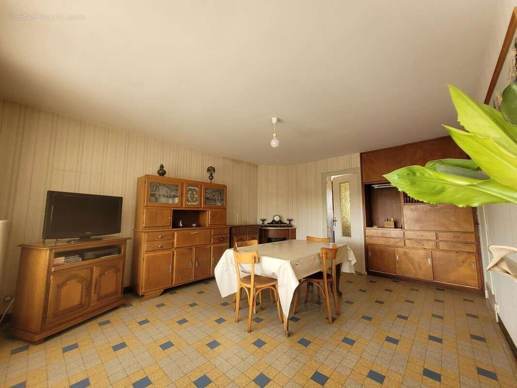 Photo 9 - Maison à VOUILLE