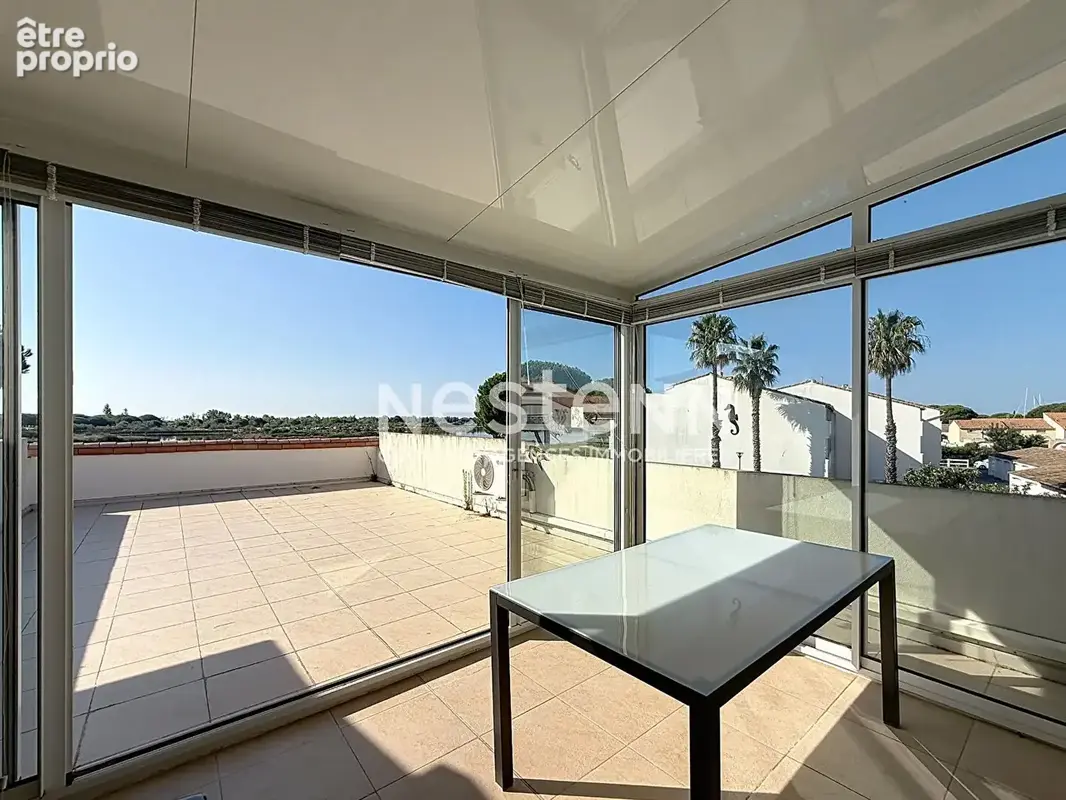 Port Camargue Agréable Appartement de type 3 avec terrasse exceptionnelle et une belle vue dégagée - photo 3