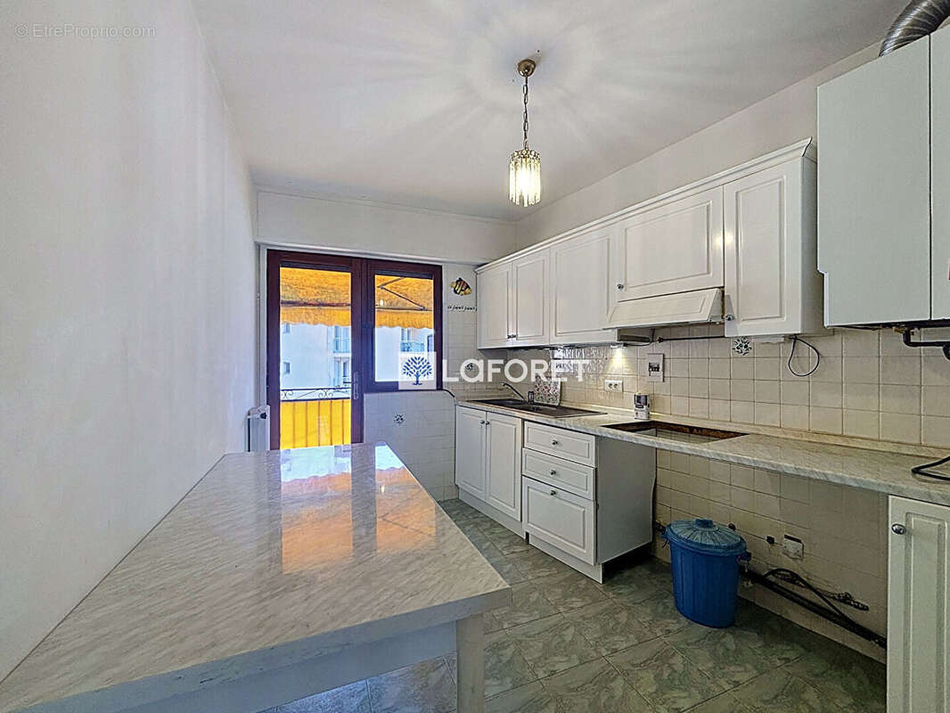 Appartement à ROQUEBRUNE-CAP-MARTIN