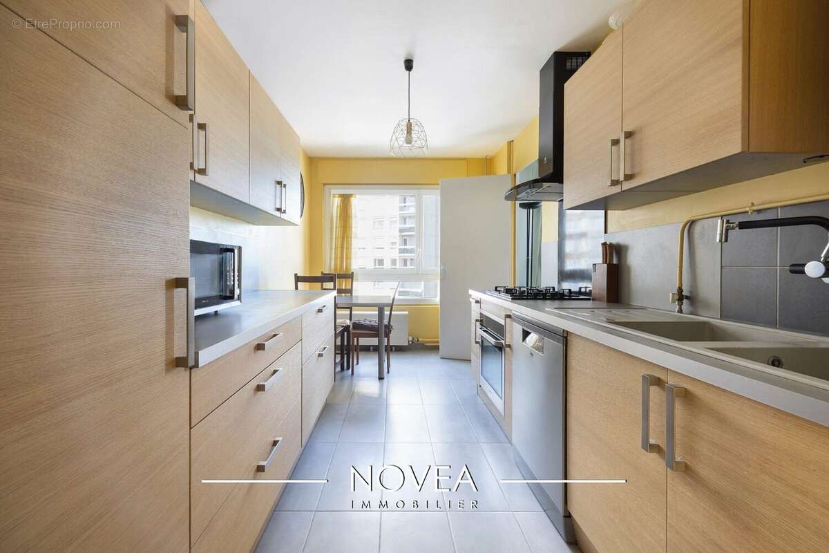 Appartement à OULLINS