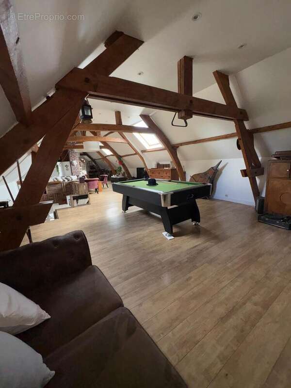 Maison 202 m² à Framerville-Rainecourt  - photo 3