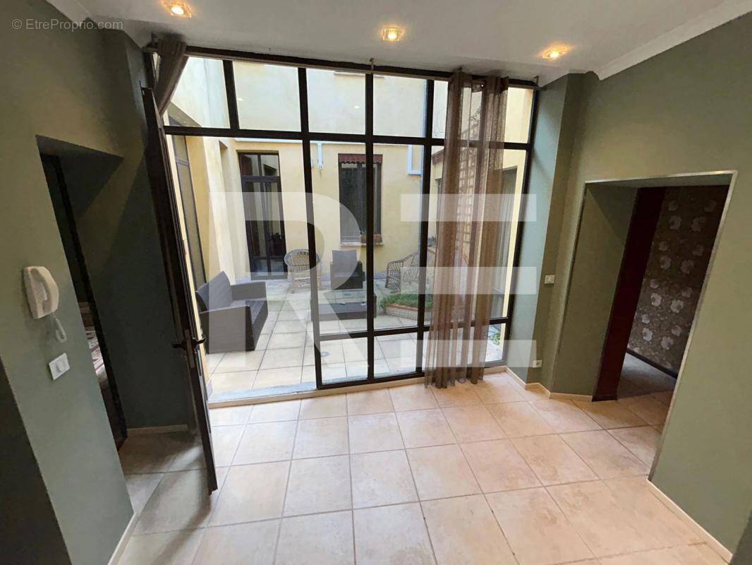 Appartement à NIMES