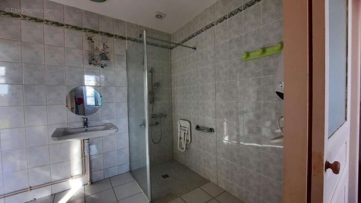 Maison à SAINT-FORT-SUR-GIRONDE