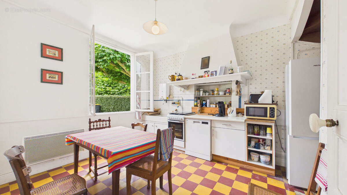 Aux portes de Biarritz, maison familiale de 5 chambres dans un environnement privilégié - photo 8