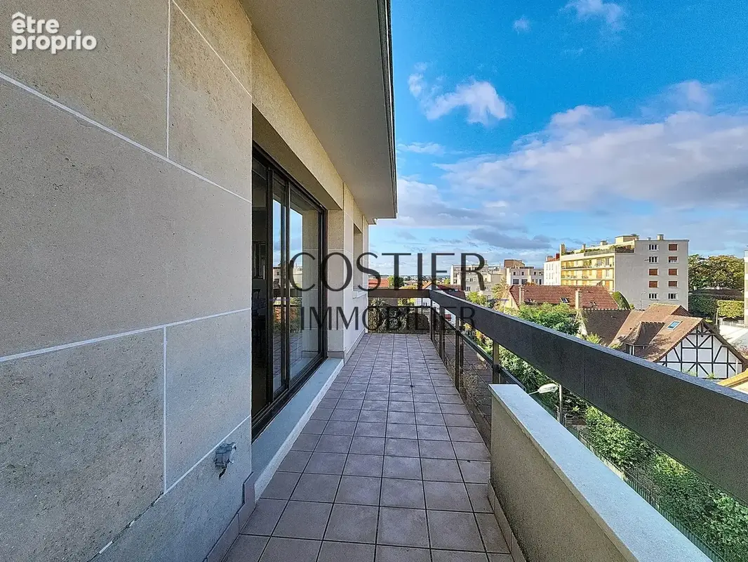 Appartement 4 pièces 80 m² à vendre à Saint-Maur-Des-Fosses (94210) - photo 2