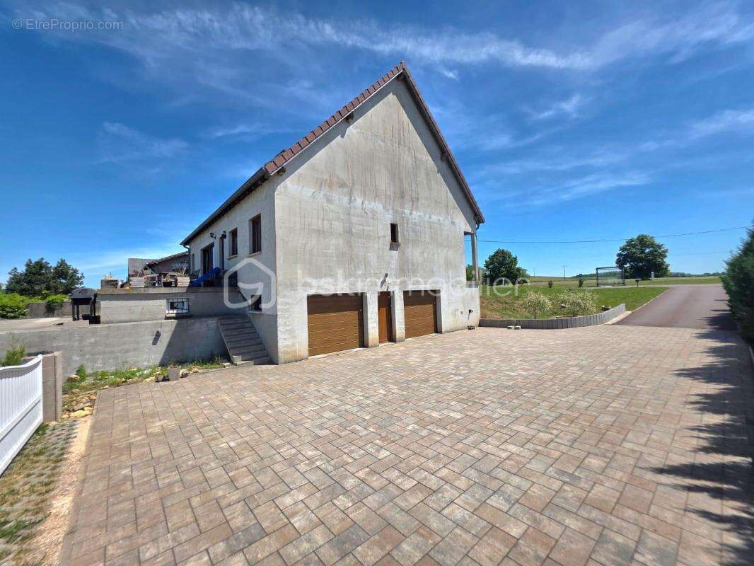 Maison de Village - photo 14