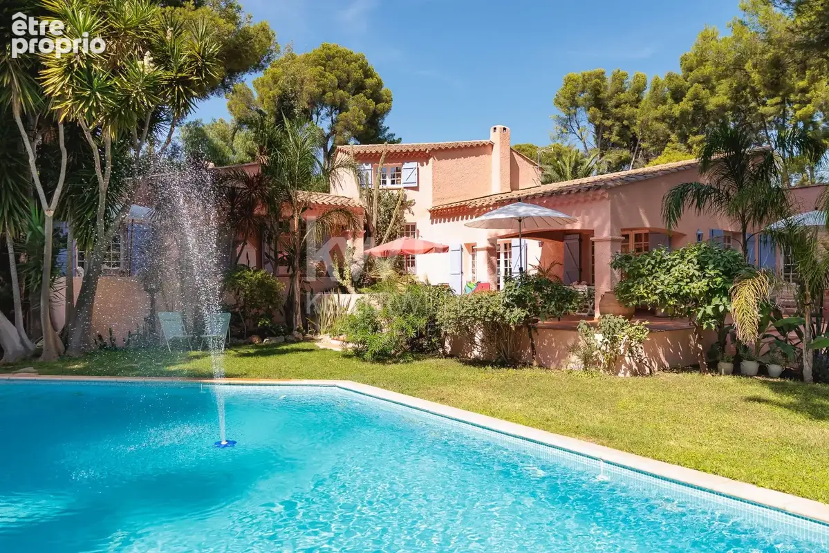 Photo Maison à La Ciotat au prix de 2 390 000€