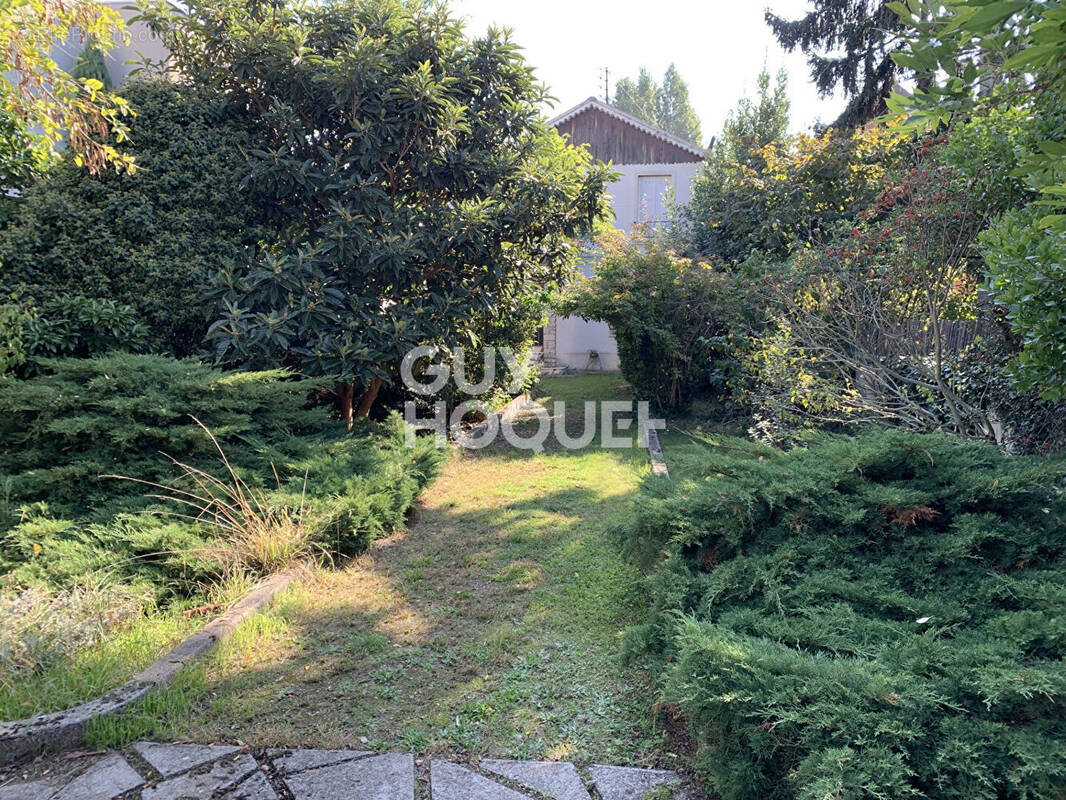 Maison à BOIS-COLOMBES