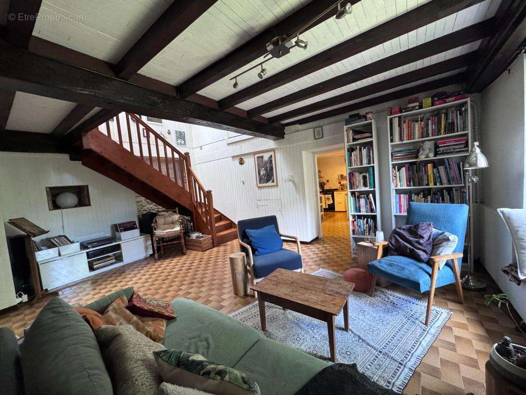 Maison à DIZIMIEU