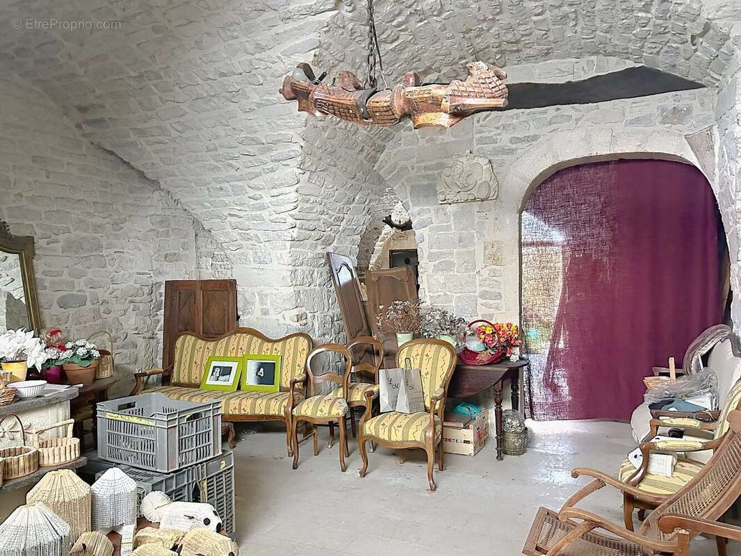 Maison à CALVISSON