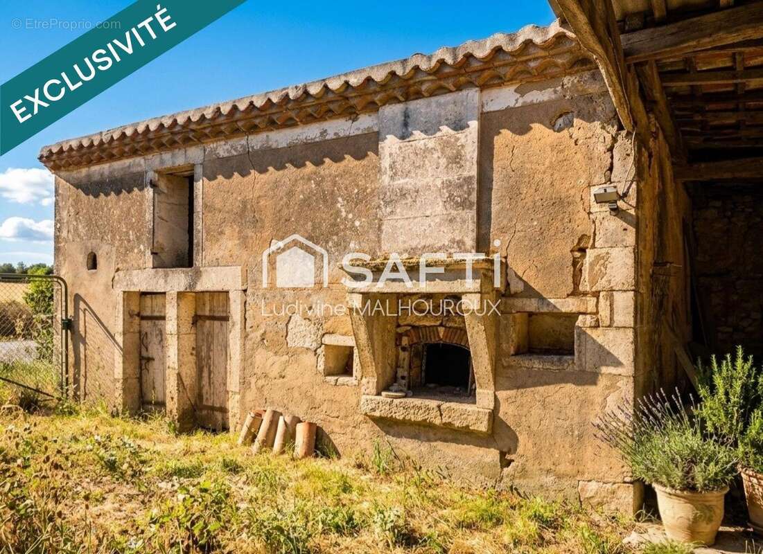 Maison 135 m² à Juillaguet  - photo 4