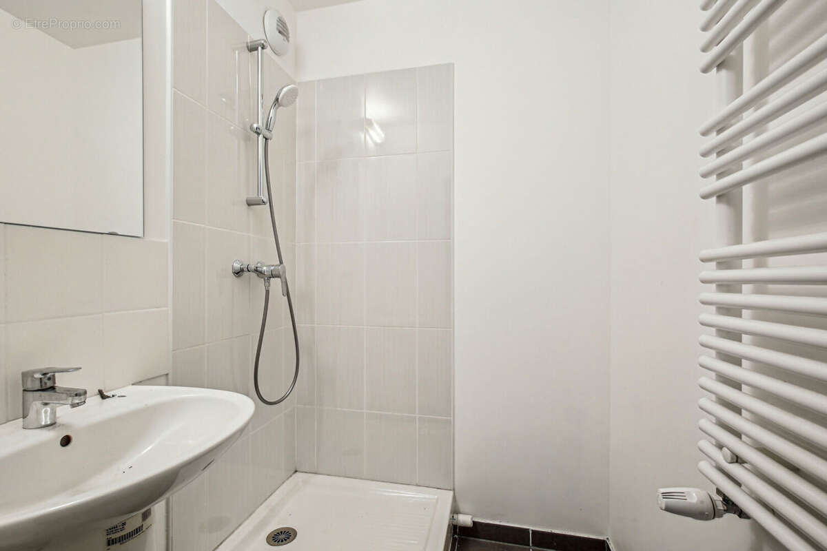 Appartement à NANTERRE