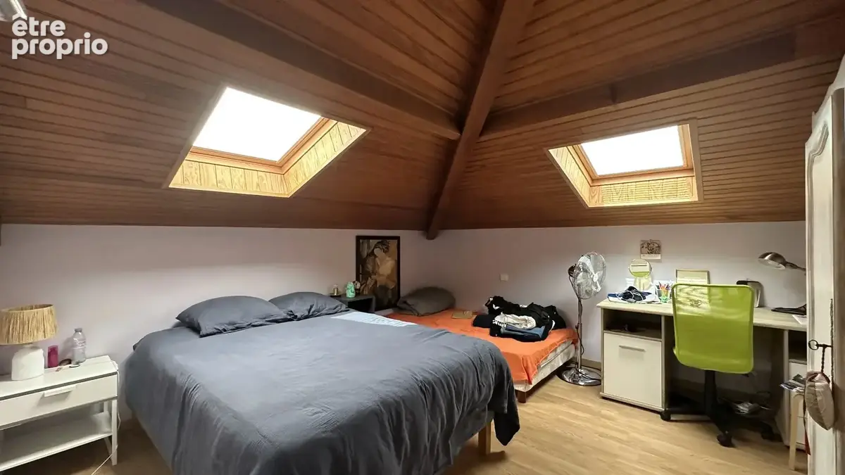 GOLF ET CENTRE VILLE VILLA A PIED POUR CETTE VILLA DE 6 Pièces de 150 m2 sur une parcelle de 800 m2 avec piscine - photo 18