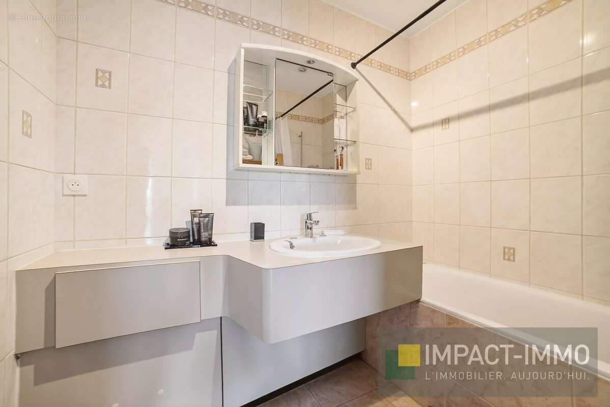 Appartement à PUTEAUX