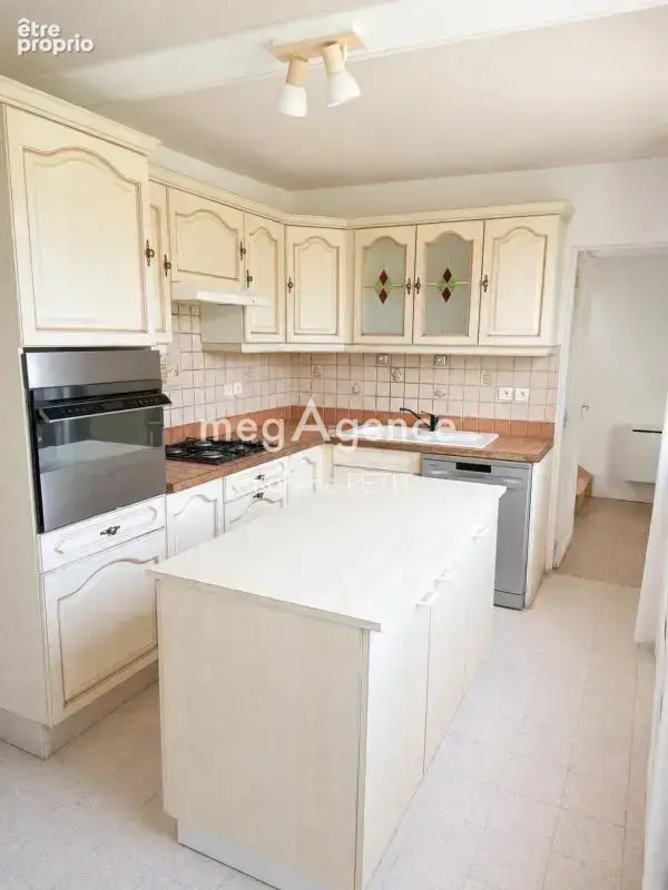 Belle longère, 4 chambres, terrain & dépendances - photo 15