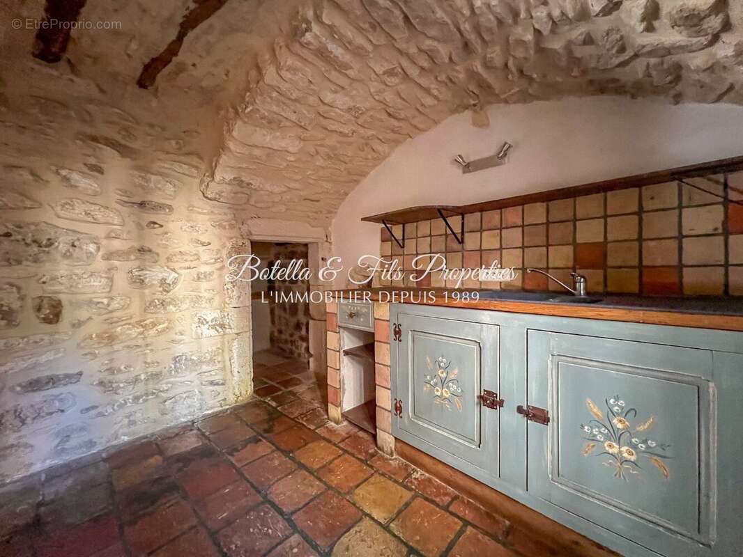 Maison à GOUDARGUES