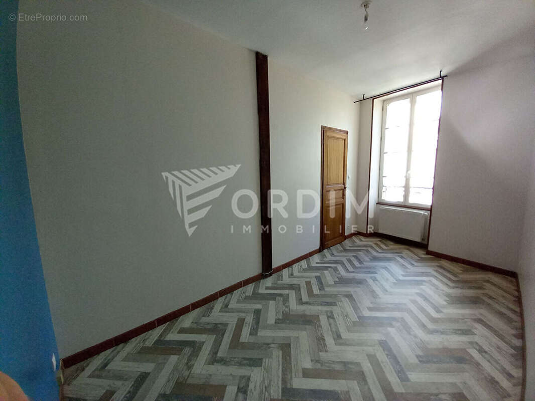 Appartement à AVALLON