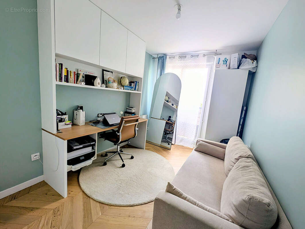 Appartement à ROSNY-SOUS-BOIS