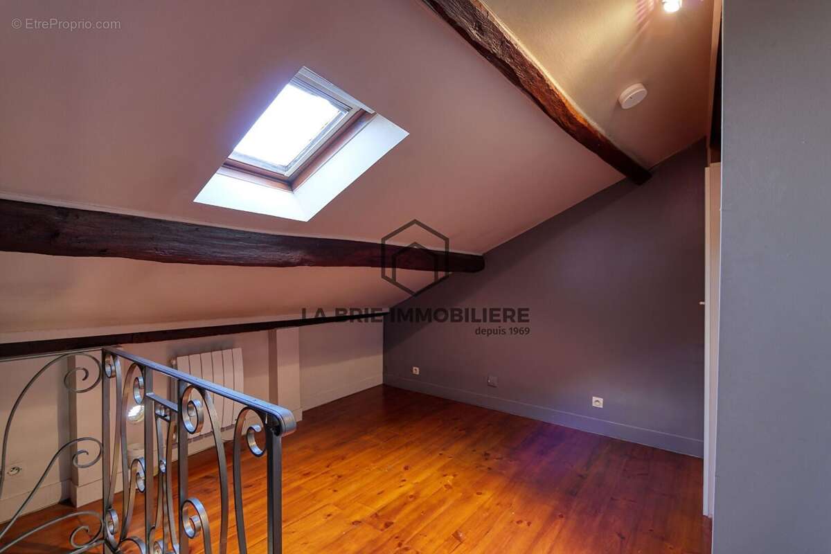 Appartement 26 m² à Marolles-En-Brie  - photo 7