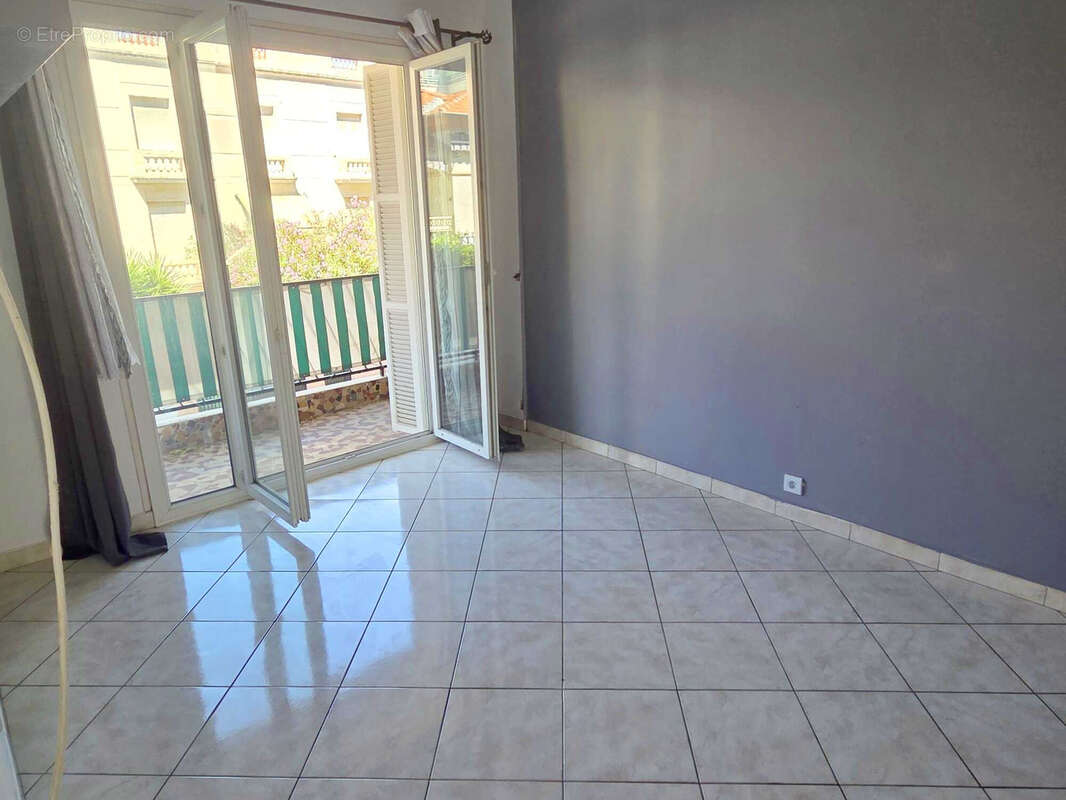 Nice ouest - appartement 3 pieces 56 m2 - garage - cave - photo 7