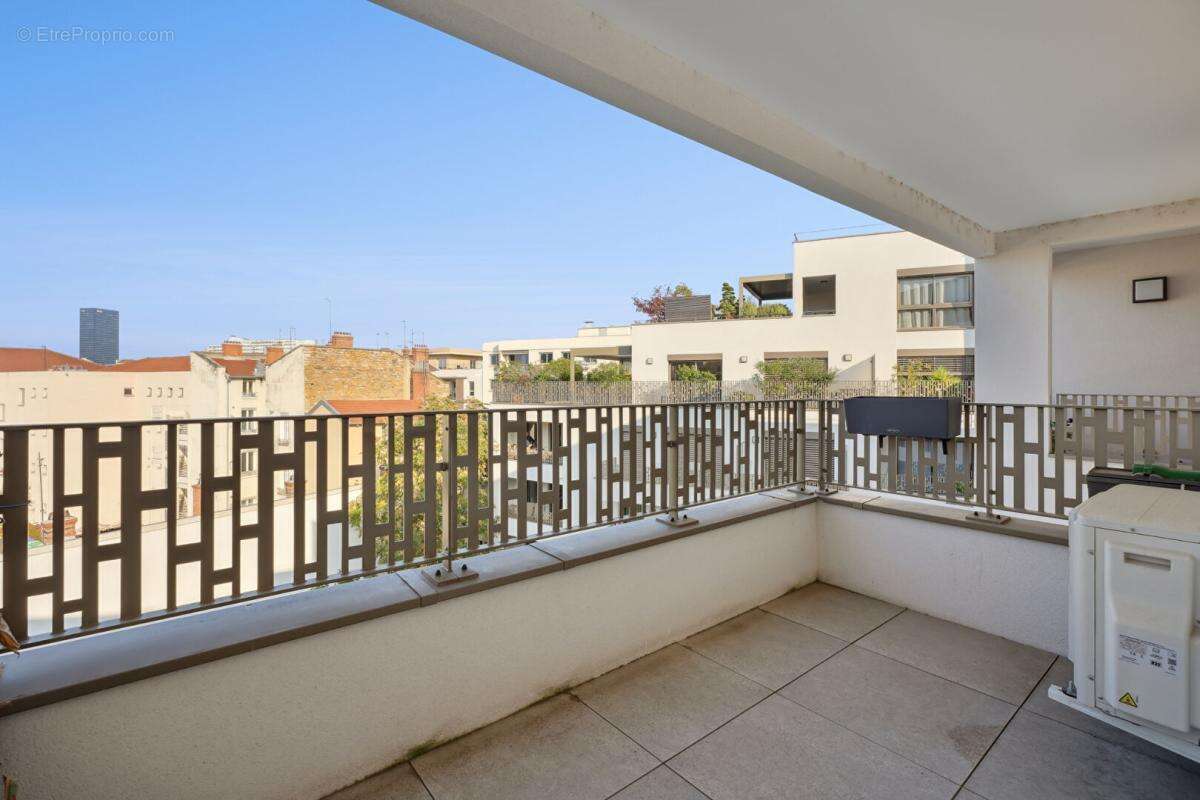 Appartement à LYON-7E