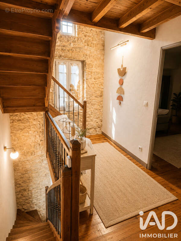 Maison 133 m² à Castelnaudary  - photo 8
