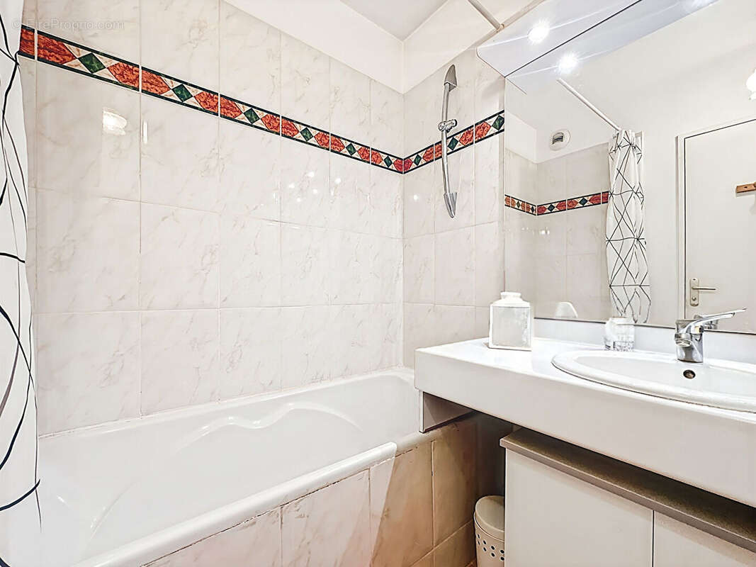 Appartement à MARSEILLE-13E