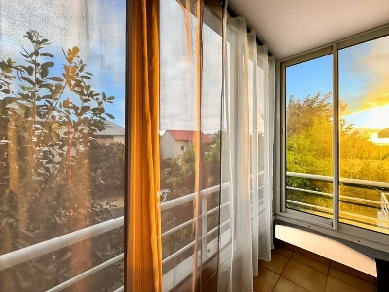 Investissement locatif – Studio vendu loué résidence les Terrasses de Moulin Joli la Possession - photo 13