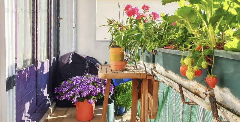 Appartement à FONTENAY-LE-FLEURY