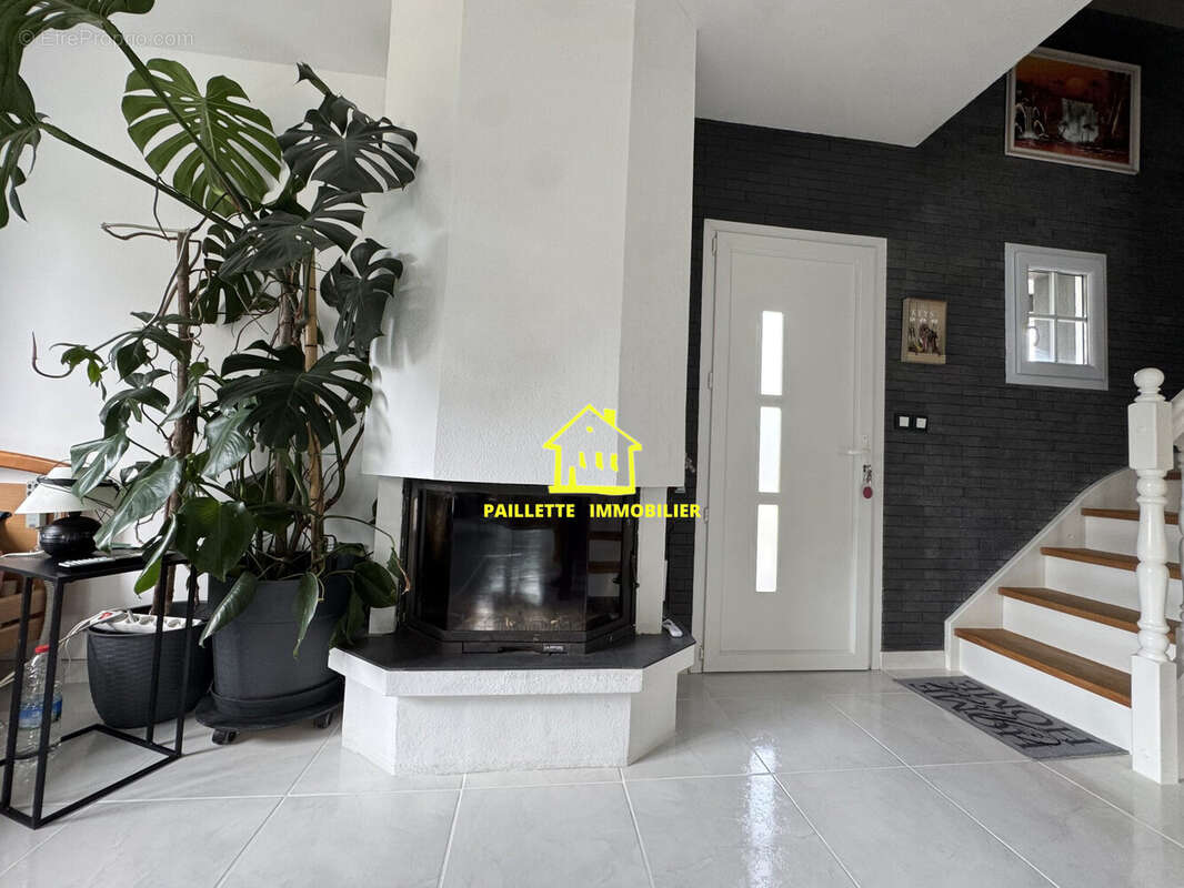 Maison 170 m² à Octeville-Sur-Mer  - photo 3