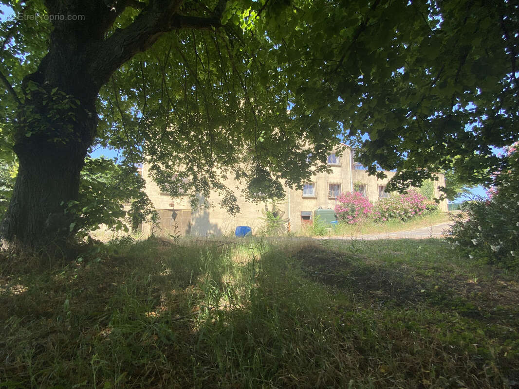 Maison à SOLLIES-VILLE