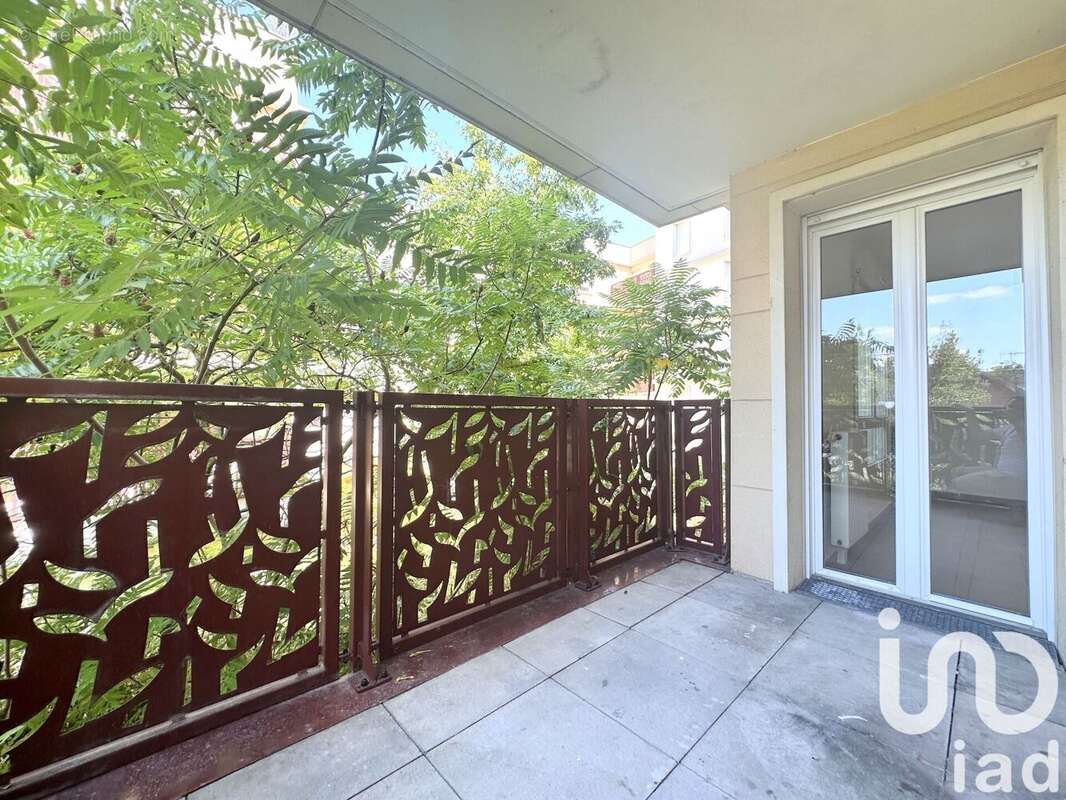 Photo 9 - Appartement à AUBERVILLIERS