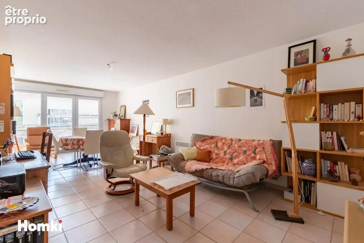 Appartement T3 de 69 m² à Narbonne 11100, Rue Rossini - photo 3
