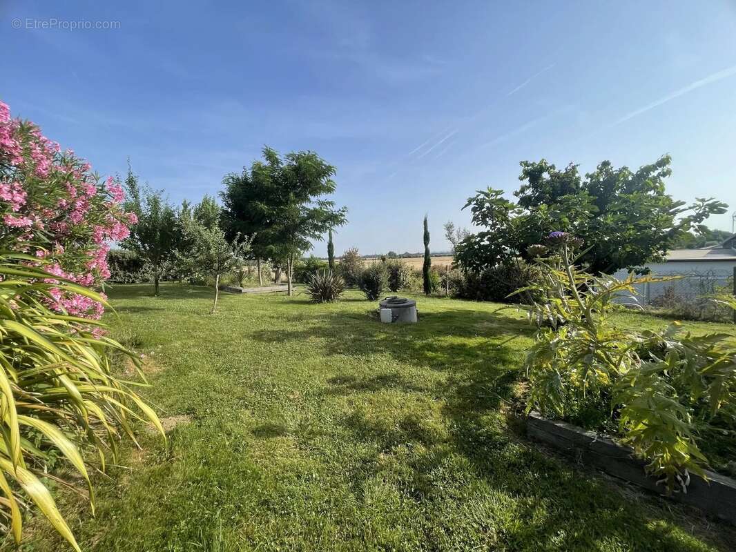 Maison à LAGARDELLE-SUR-LEZE