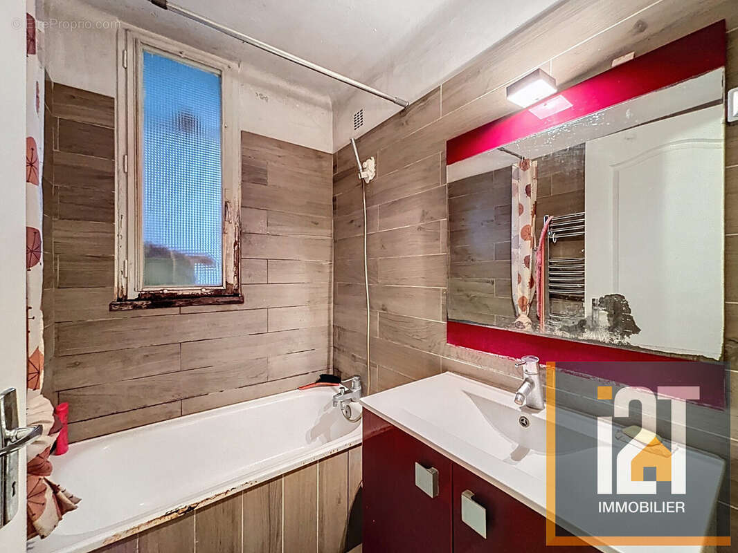 Appartement à NIMES