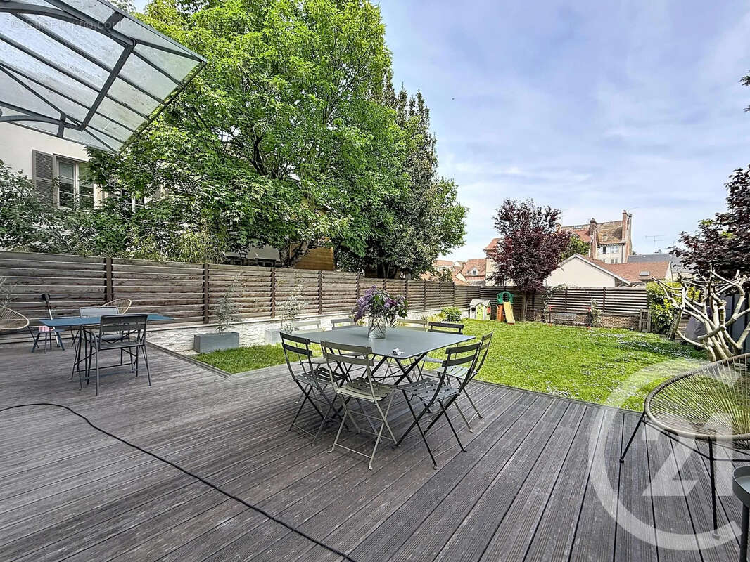 Maison 350 m² à Troyes  - photo 14