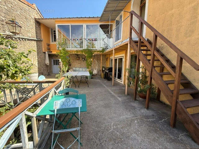 Maison à LE CAYLAR