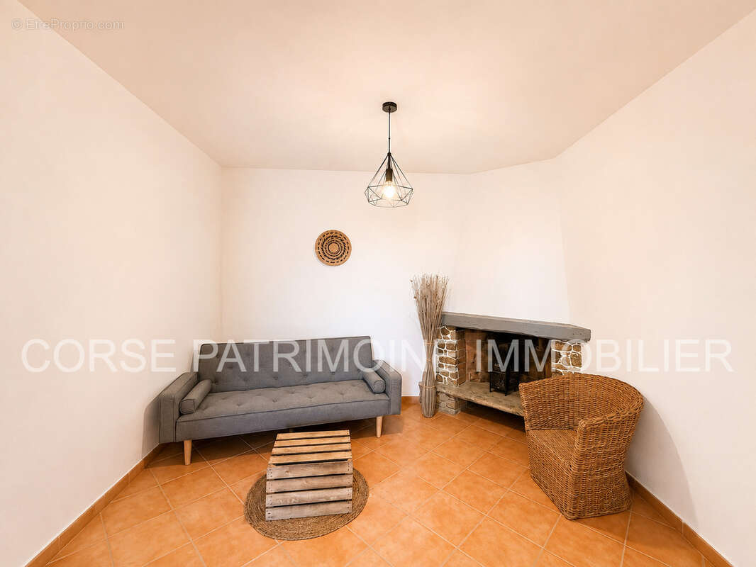 Charmant appartement T3 de caractère au cœur du village - photo 2