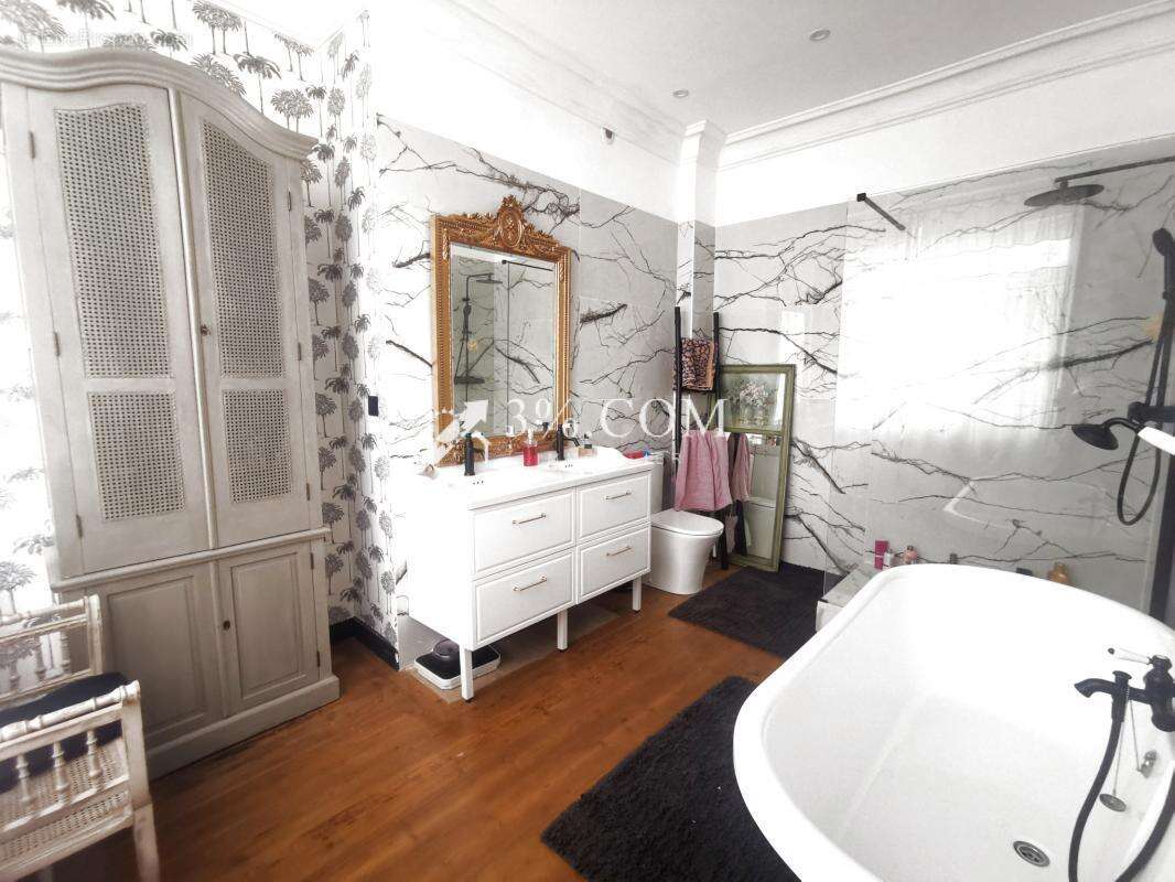 Maison à MONS-EN-BAROEUL