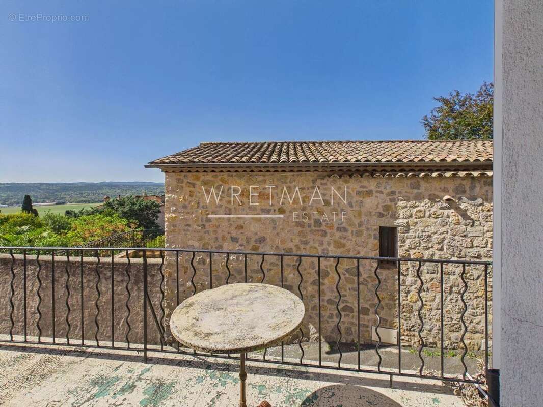 Maison à FAYENCE